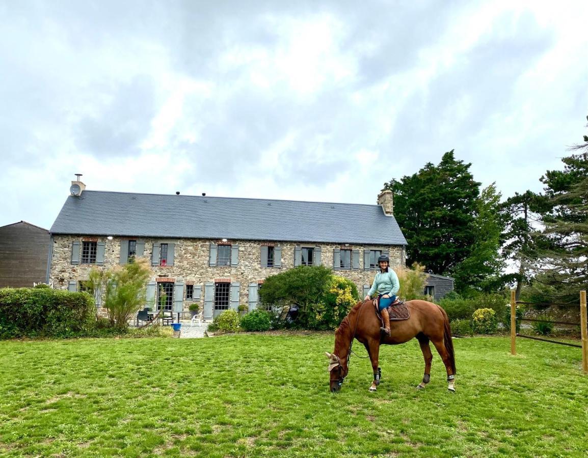 Gite Ouest De La Pointe D'Agon Екстер'єр фото